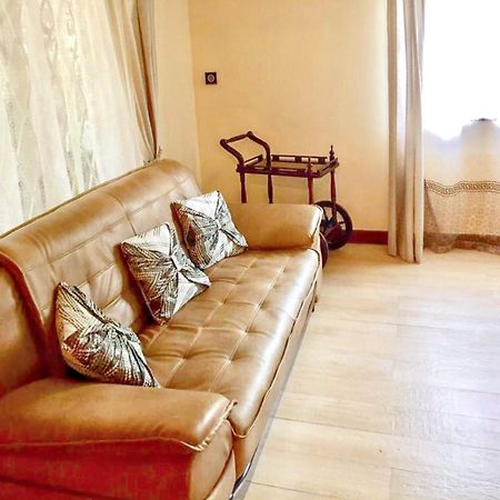 Spacious House In Flic En Flac With Shared Pool Luaran gambar
