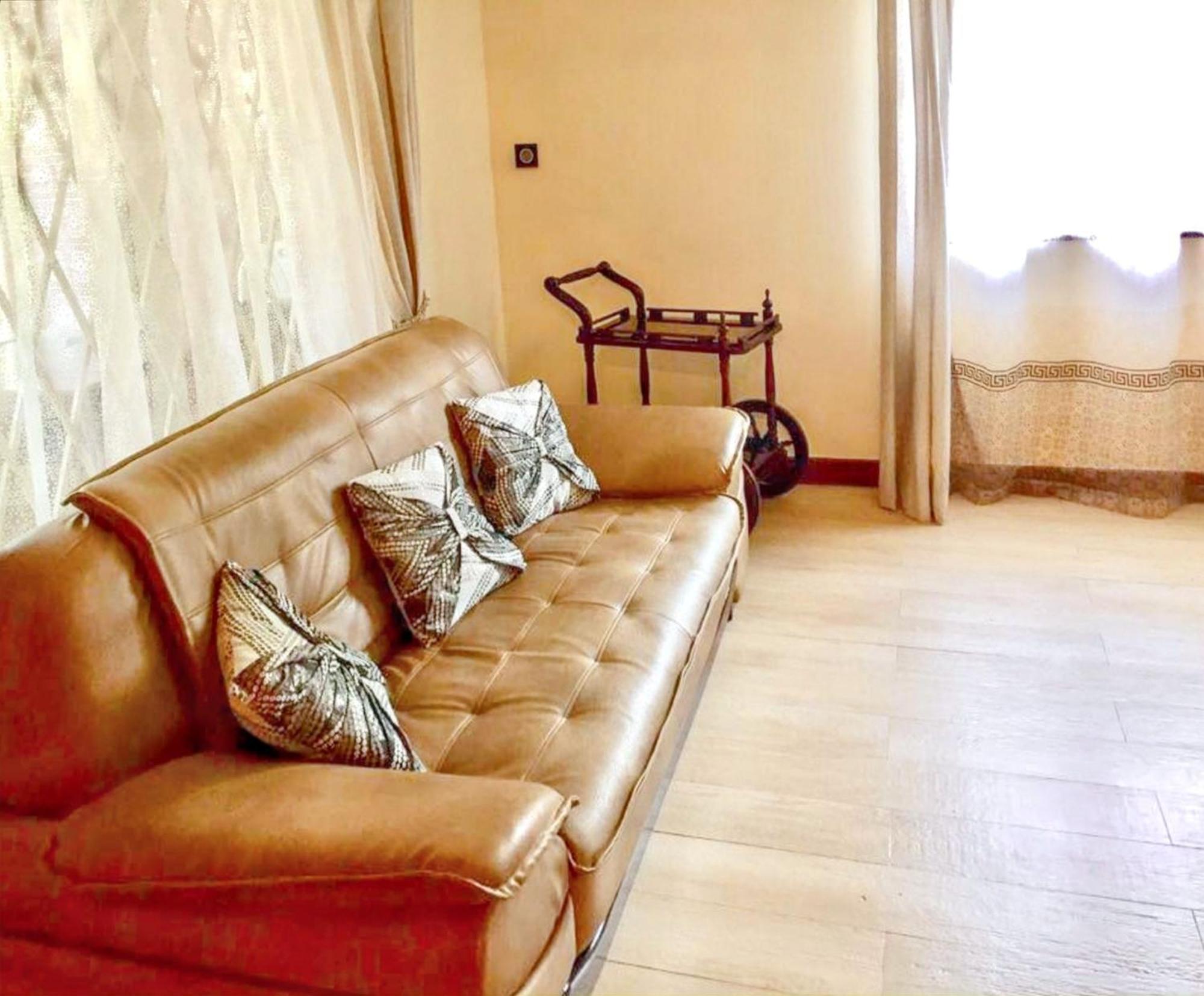 Spacious House In Flic En Flac With Shared Pool Luaran gambar