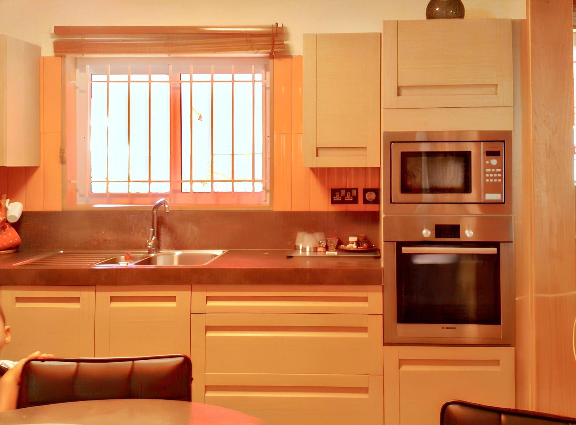 Spacious House In Flic En Flac With Shared Pool Luaran gambar